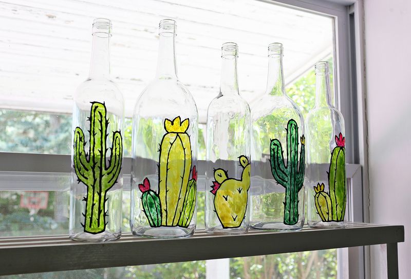 How to make faux stained glass (via abeautifulmess.com)
