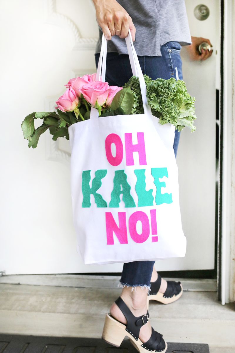 Love this! %22Oh Kale No!%22 shopping bag DIY (click through for tutorial) 