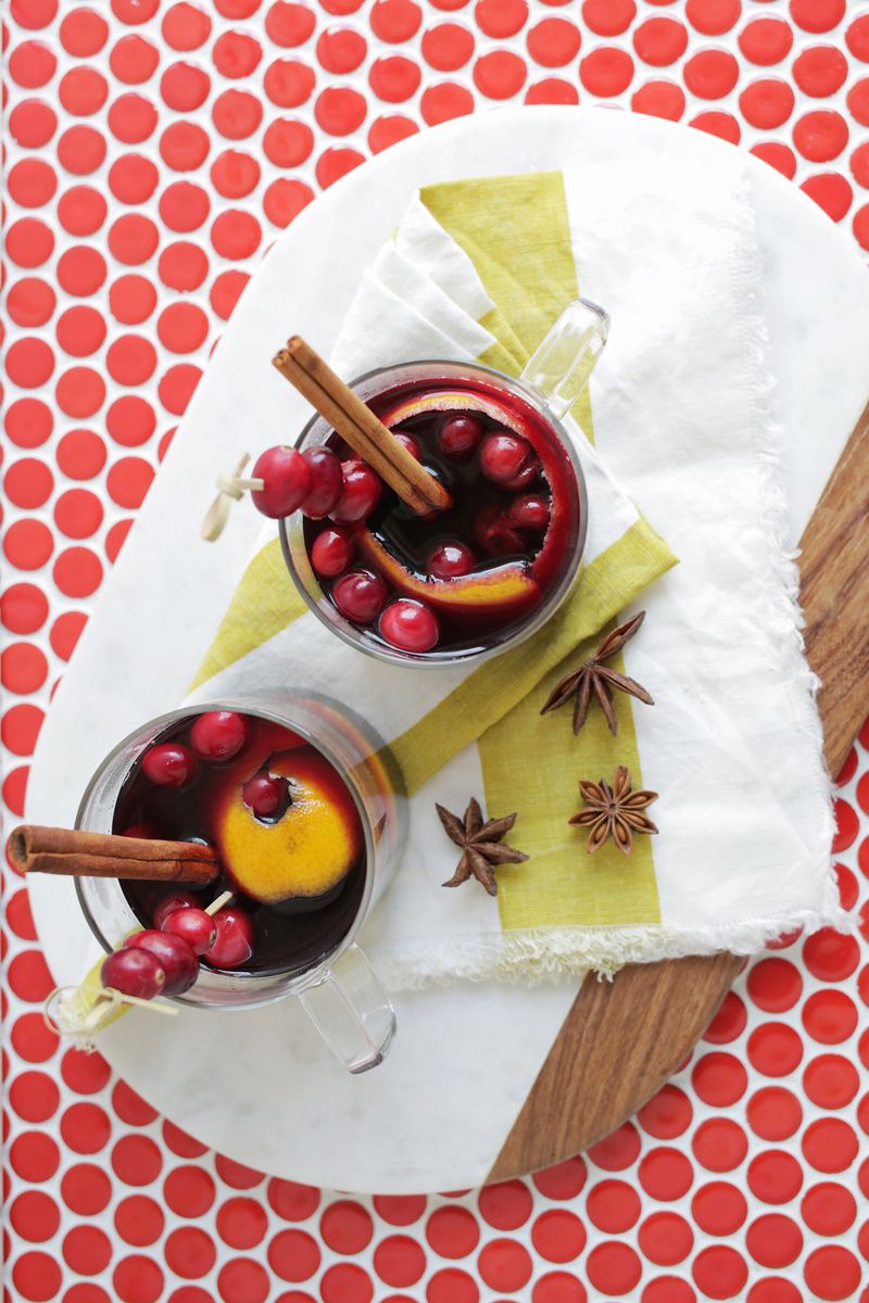 Mix and match mulled wine-perfect for the holidays! (click through for more) 
