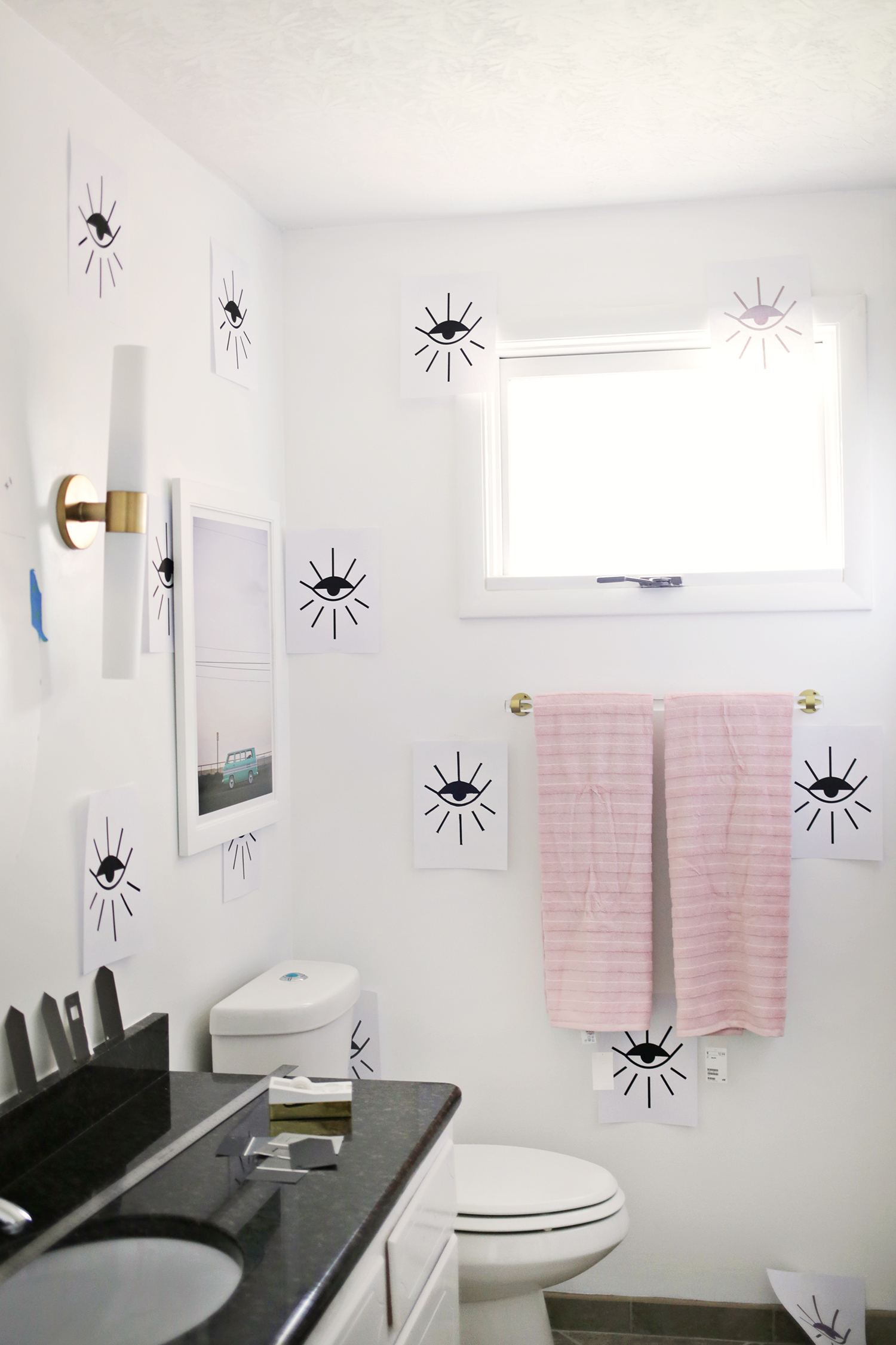 Love this eye pattern statement wall! (click through for tutorial) 