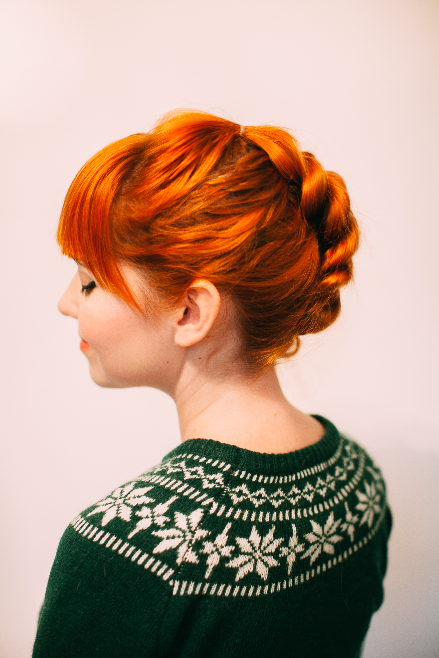 Faux braid updo for shorter hair (click-through for the full tutorial)