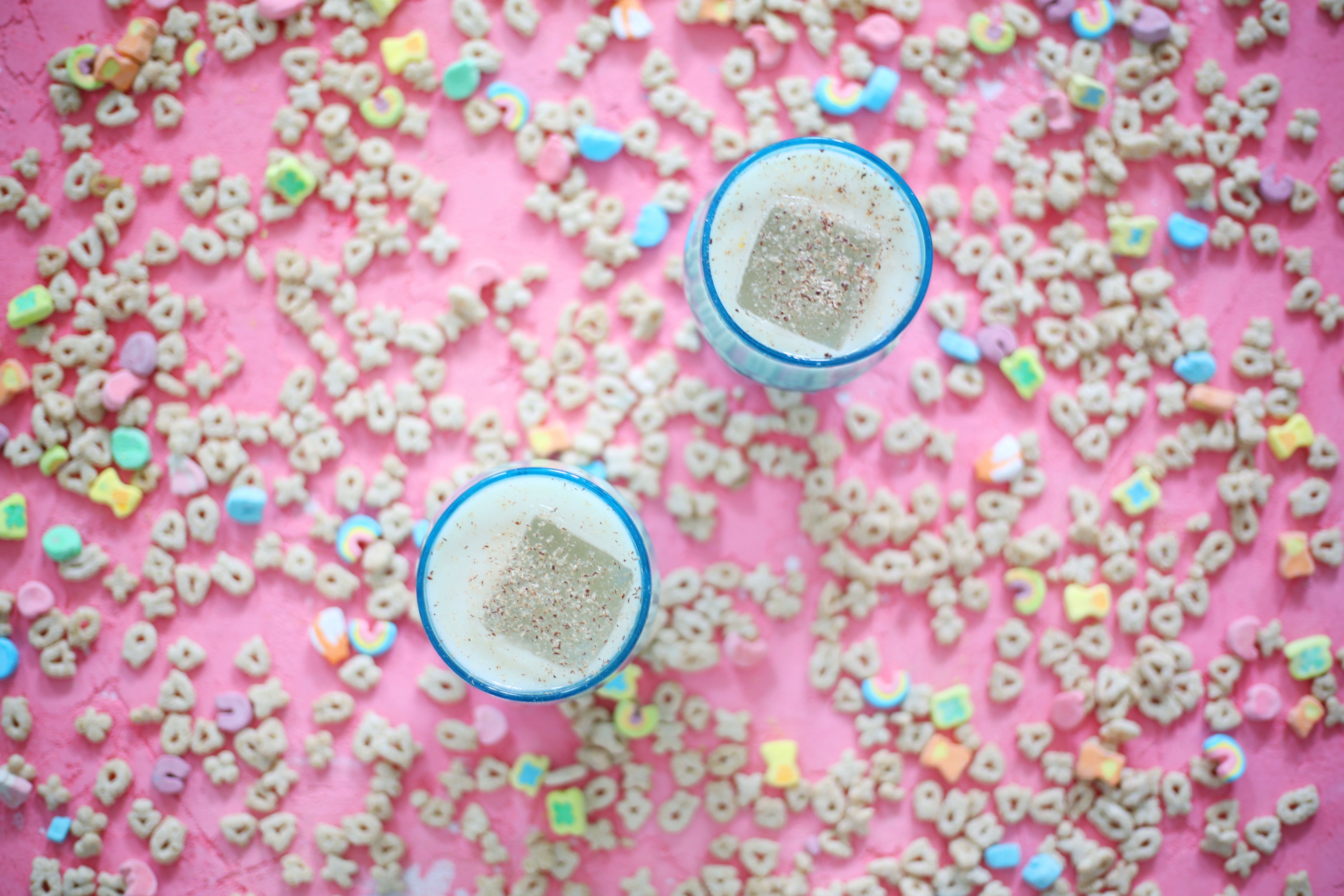 Lucky Charms Cereal Milk Punch (click through for recipe) 