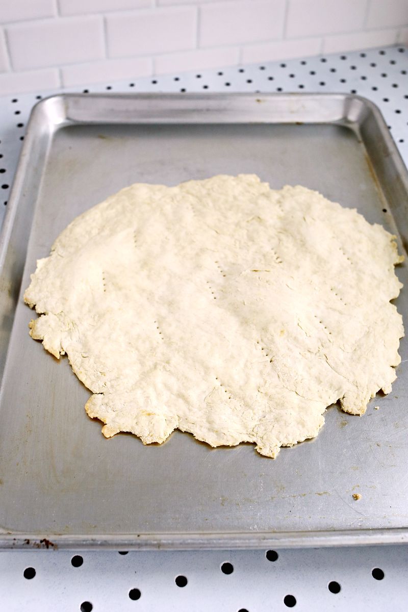 The best yeast-free pizza dough recipe (click through for recipe) 
