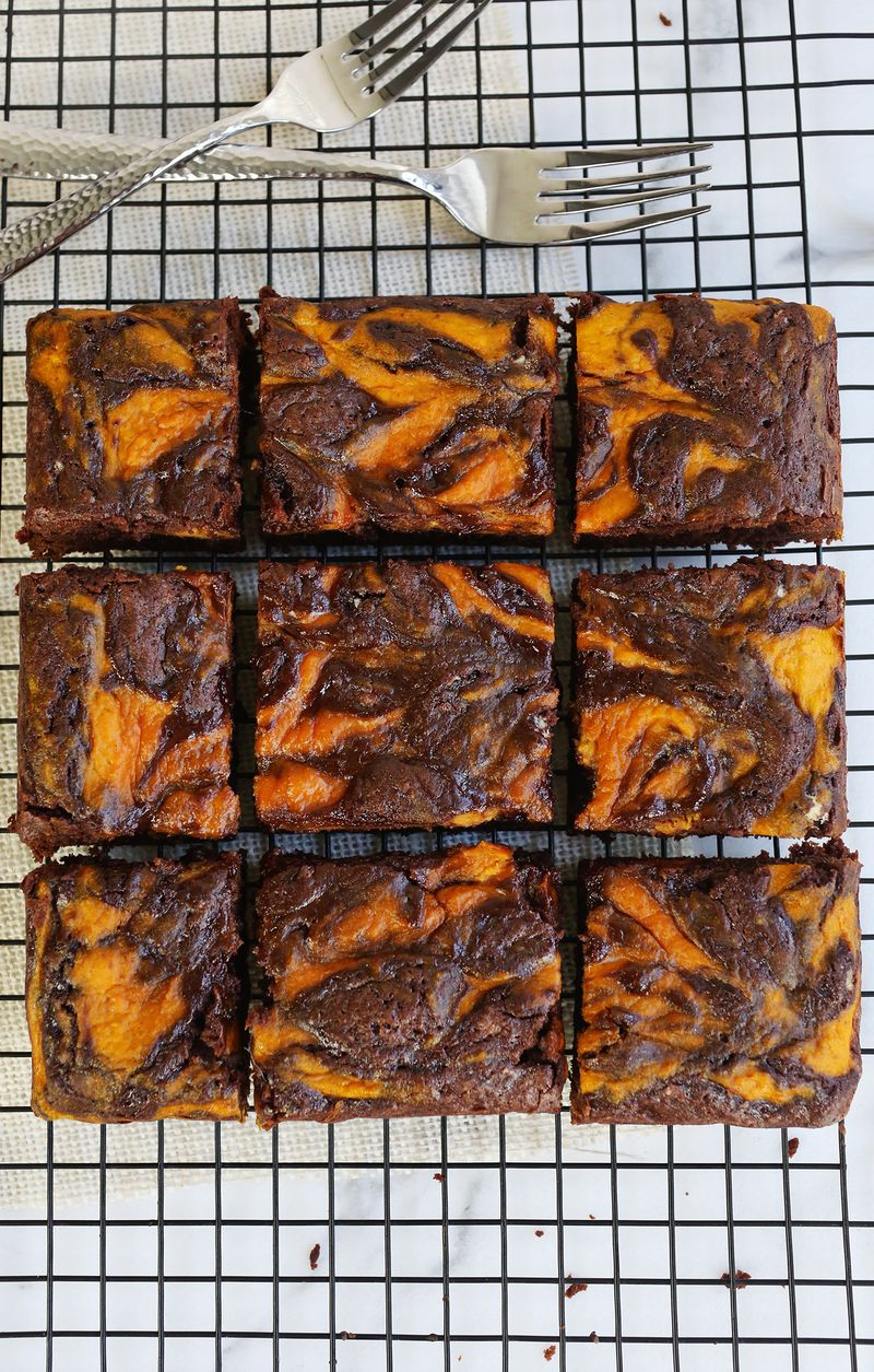 Marbled Pumpkin Brownies (via abeautifulmess.com) 