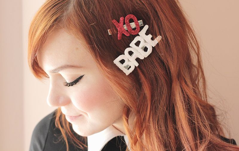 Love these DIY glitter barrettes for Valentines Day!