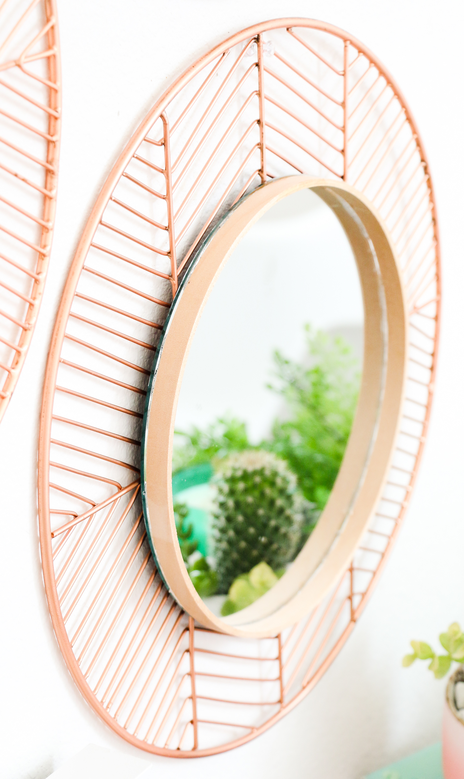 DIY Copper and Wood Mirrors (Click Through For Tutorial)