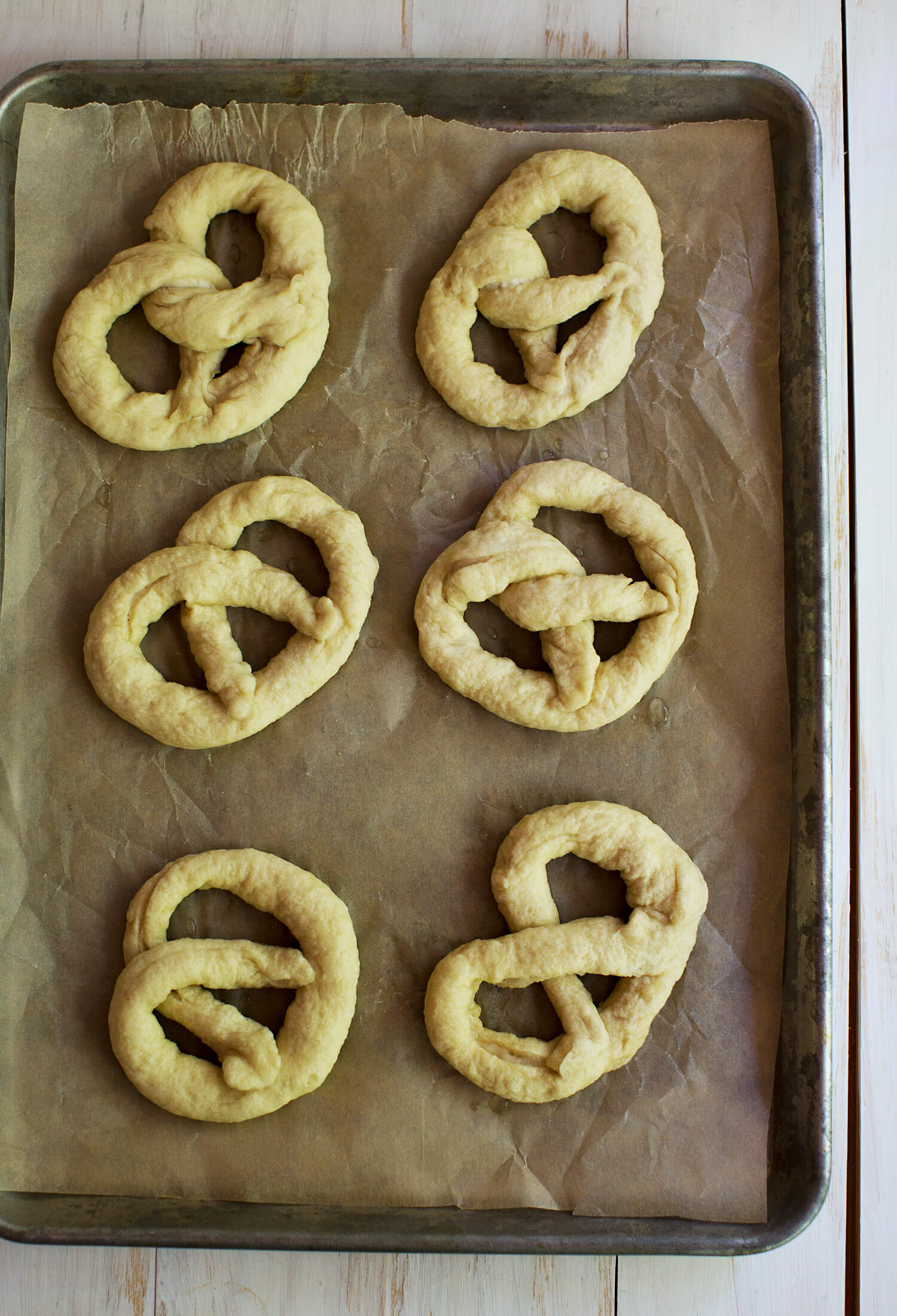 How to make soft pretzels